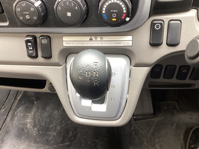 日産アトラスアルミバン小型（2t・3t）[写真34]