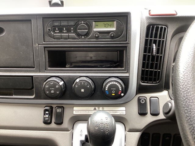 日産アトラスアルミバン小型（2t・3t）[写真35]