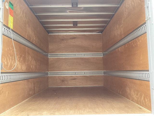 日産アトラスアルミバン小型（2t・3t）[写真09]