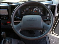 いすゞエルフアルミバン小型（2t・3t）[写真28]