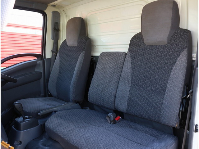 いすゞエルフアルミバン小型（2t・3t）[写真35]