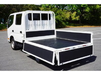 トヨタトヨエースダブルキャブ（Wキャブ）小型（2t・3t）[写真12]