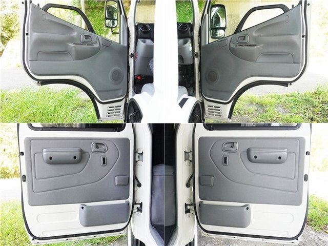 トヨタトヨエースダブルキャブ（Wキャブ）小型（2t・3t）[写真30]