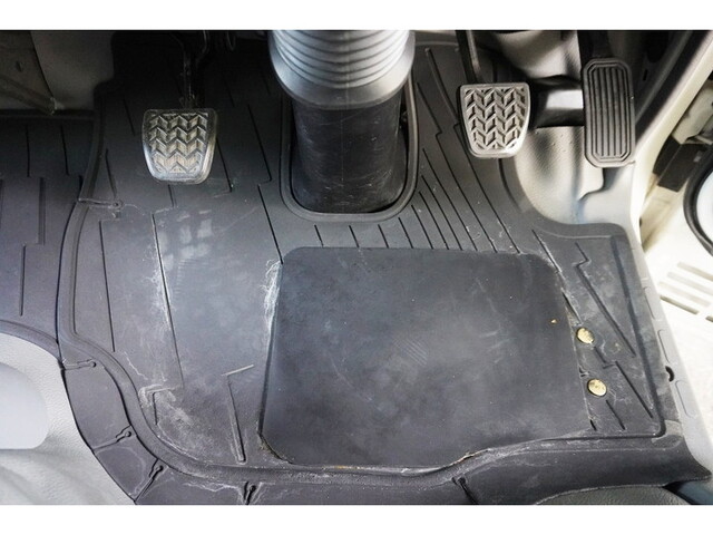 トヨタトヨエースダブルキャブ（Wキャブ）小型（2t・3t）[写真34]