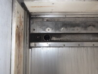 いすゞフォワード冷凍車（冷蔵車）中型（4t）[写真16]