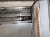 いすゞフォワード冷凍車（冷蔵車）中型（4t）[写真17]