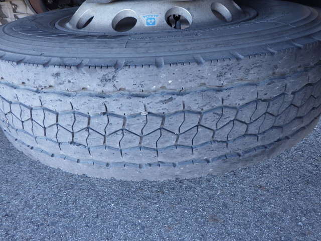 いすゞフォワード冷凍車（冷蔵車）中型（4t）[写真35]