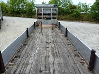 三菱ふそうスーパーグレート平ボディ大型（10t）[写真12]