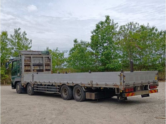 三菱ふそうスーパーグレート平ボディ大型（10t）[写真02]