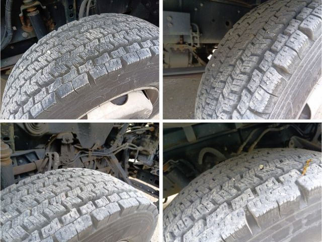 三菱ふそうスーパーグレート平ボディ大型（10t）[写真32]