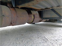 三菱ふそうスーパーグレート平ボディ大型（10t）[写真35]