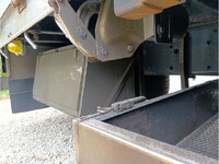 三菱ふそうスーパーグレート平ボディ大型（10t）[写真37]