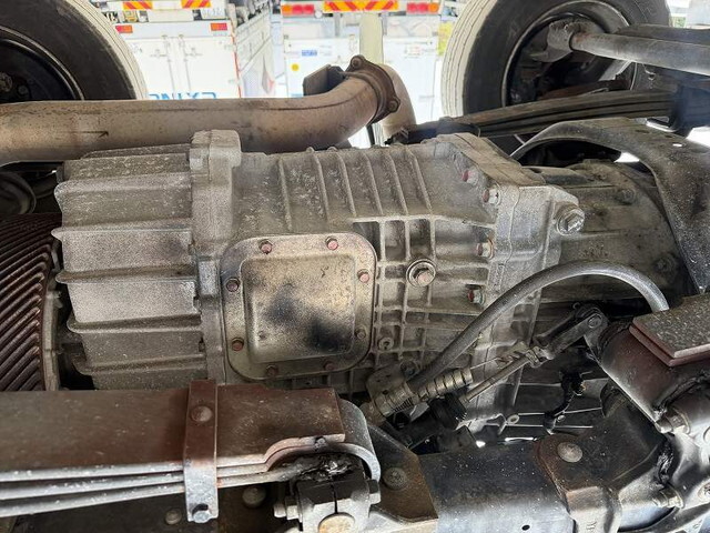 日野プロフィアアルミウイング大型（10t）[写真19]