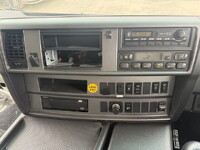 日野プロフィアアルミウイング大型（10t）[写真34]