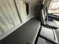 日野プロフィアアルミウイング大型（10t）[写真38]