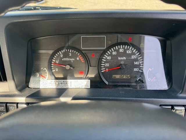 いすゞエルフダンプ小型（2t・3t）[写真29]