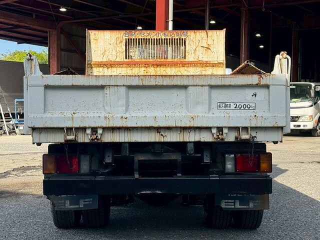 いすゞエルフダンプ小型（2t・3t）[写真07]