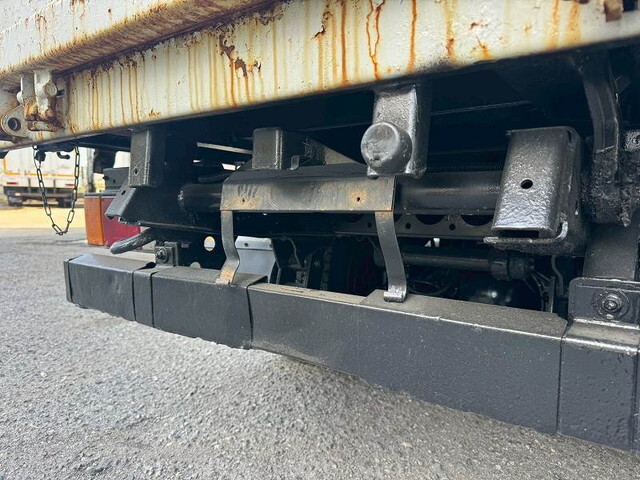 いすゞエルフダンプ小型（2t・3t）[写真09]