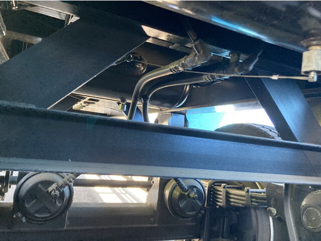 その他のメーカーその他の車種トレーラー（セミトレーラー）大型（10t）[写真31]