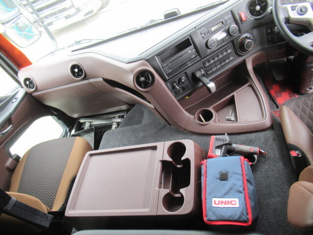 日野プロフィアクレーン4段大型（10t）[写真31]