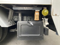 トヨタトヨエースアルミバン小型（2t・3t）[写真12]