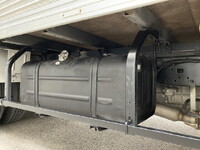 トヨタトヨエースアルミバン小型（2t・3t）[写真13]