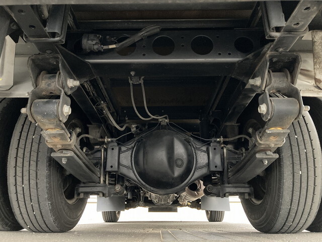 トヨタトヨエースアルミバン小型（2t・3t）[写真13]