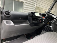 トヨタトヨエースアルミバン小型（2t・3t）[写真20]