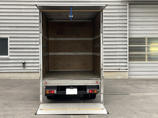 トヨタトヨエースアルミバン小型（2t・3t）[写真05]