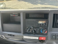 いすゞエルフ平ボディ小型（2t・3t）[写真22]