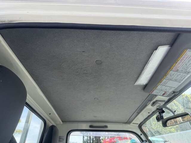 いすゞエルフ平ボディ小型（2t・3t）[写真24]