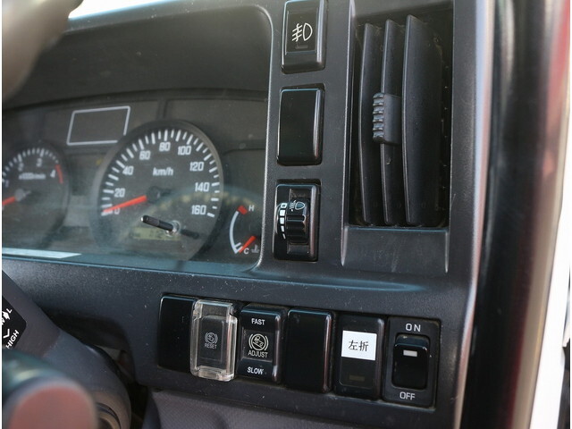 いすゞエルフダンプ小型（2t・3t）[写真30]