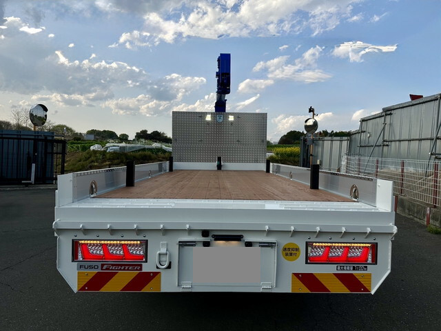 三菱ふそうファイターセルフクレーン3段増トン（6t・8t）[写真13]