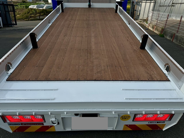 三菱ふそうファイターセルフクレーン3段増トン（6t・8t）[写真14]