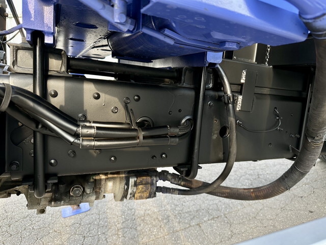 三菱ふそうファイターセルフクレーン3段増トン（6t・8t）[写真17]