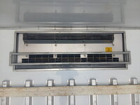 いすゞフォワード冷凍車（冷蔵車）中型（4t）[写真15]