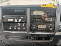 いすゞフォワード冷凍車（冷蔵車）中型（4t）[写真22]