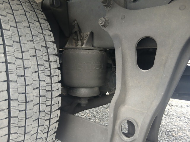 いすゞフォワード冷凍車（冷蔵車）中型（4t）[写真31]