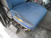 いすゞギガアルミウイング大型（10t）[写真29]