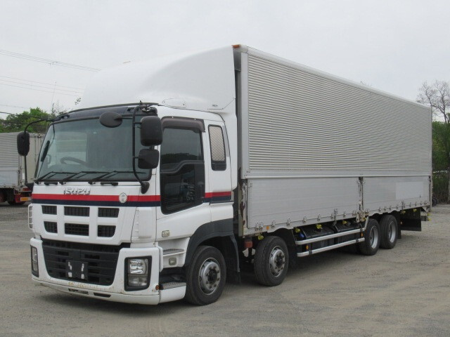 いすゞギガアルミウイング大型（10t）[写真03]