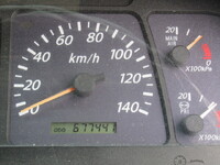 いすゞギガアルミウイング大型（10t）[写真34]