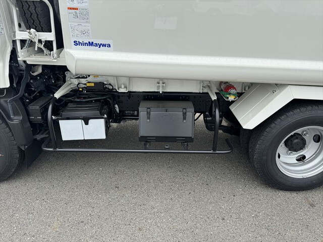 トヨタダイナパッカー車（塵芥車）小型（2t・3t）[写真13]