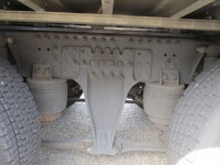 UDトラックスクオンアルミウイング大型（10t）[写真14]