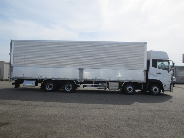 UDトラックスクオンアルミウイング大型（10t）[写真07]