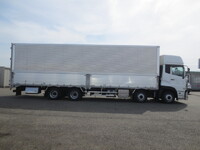 UDトラックスクオンアルミウイング大型（10t）[写真08]