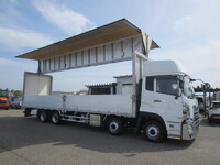 UDトラックスクオンアルミウイング大型（10t）[写真10]