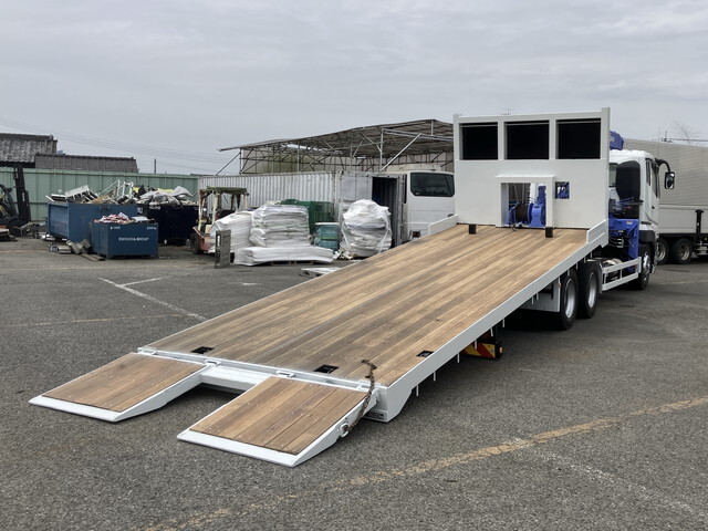 三菱ふそうスーパーグレートセーフティクレーン4段大型（10t）[写真12]