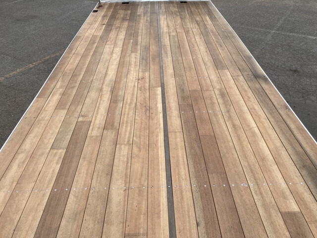 三菱ふそうスーパーグレートセーフティクレーン4段大型（10t）[写真14]