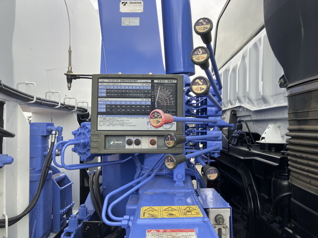 三菱ふそうスーパーグレートセーフティクレーン4段大型（10t）[写真17]