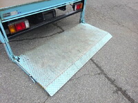 いすゞエルフ平ボディ小型（2t・3t）[写真13]